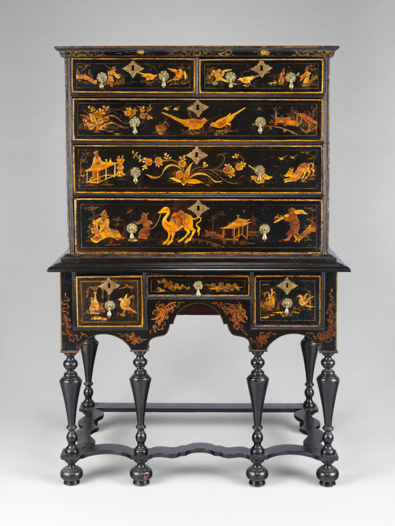 High chest of drawers in japanned soft maple