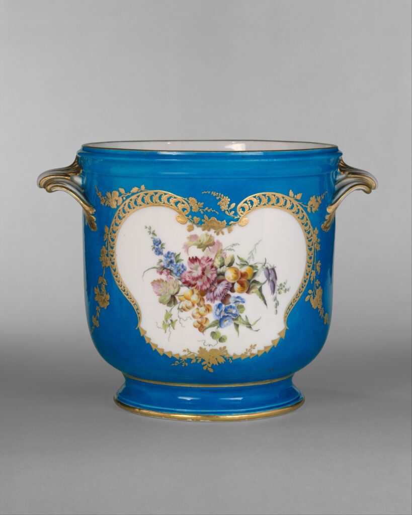 Bottle cooler, Sèvres porcelain with polychrome enamels and gold